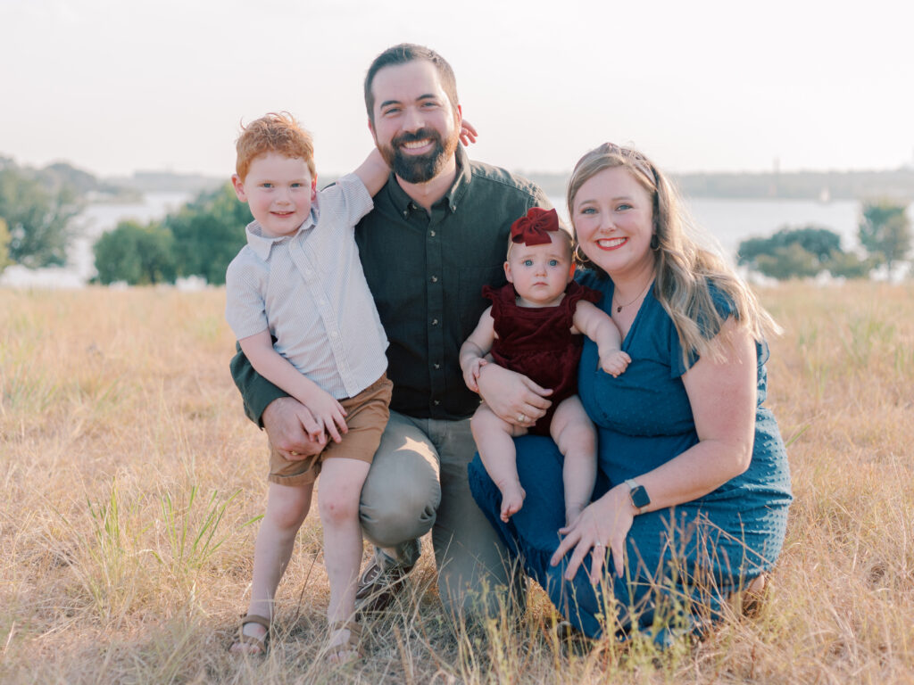 Family Photo Session at Winfrey Point, Dallas