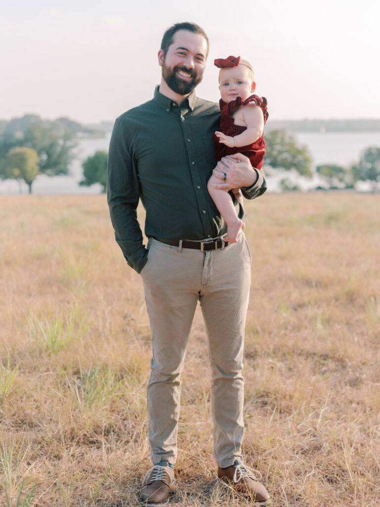 dad and baby girl at Winfrey Point, Dallas