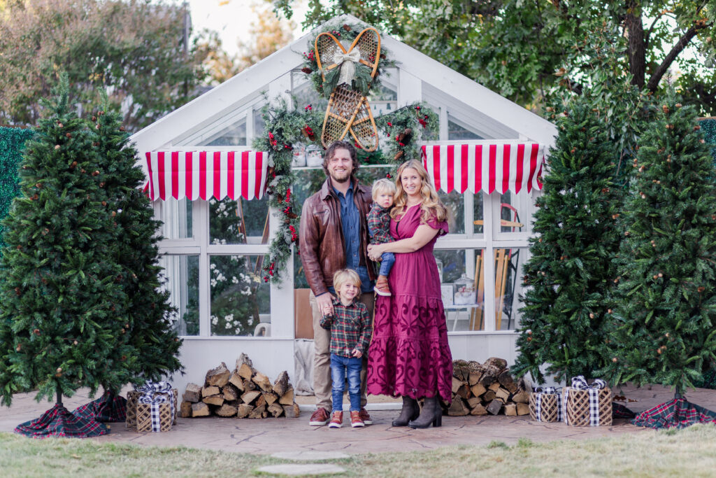 Family at Lemon Drop Studios McKinney TX by Kate White Photography