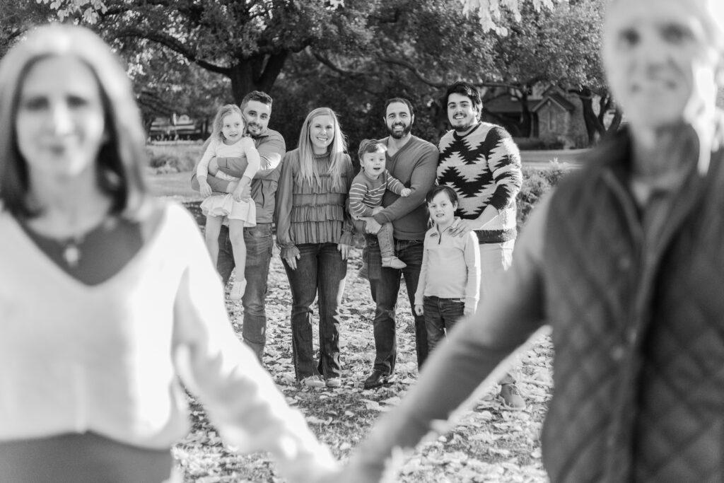 Extended family by Kate White Photography 