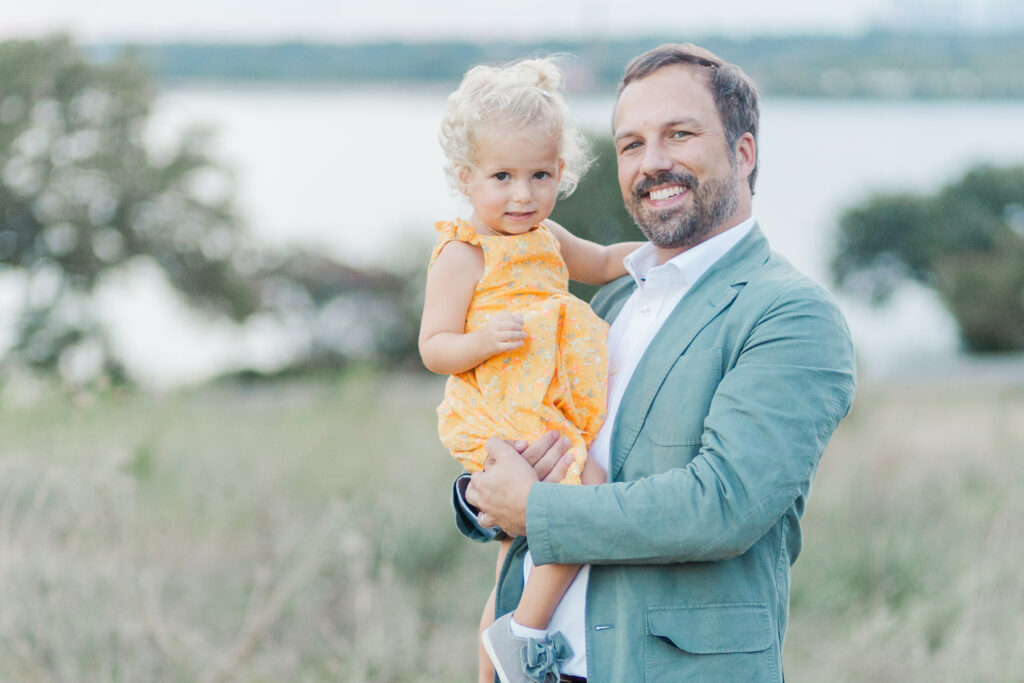 dad and daughter at Winfrey Point