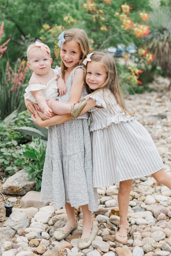 sisters at Grapevine botanical garden